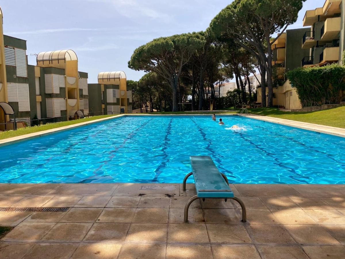 Apartament Gran Amb Vistes Al Mar, Piscina I Parquing Calella De Palafrugell Bagian luar foto
